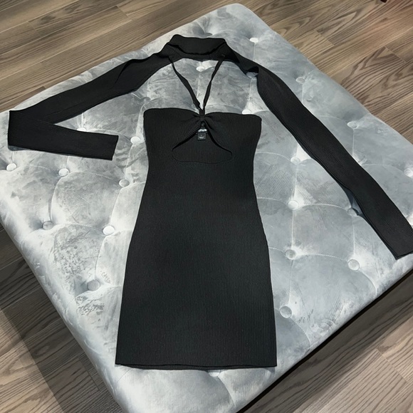 Mini dress - Picture 2 of 3